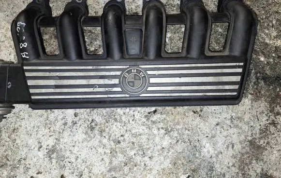 BMW 5 E39 Intake manifold 2248533 2246179