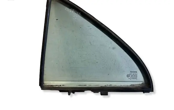 Toyota Avensis T250 Rear vent window glass 6818905030