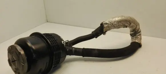 Audi A5 8T 8F Power steering fluid tank/reservoir 8K0422887AE