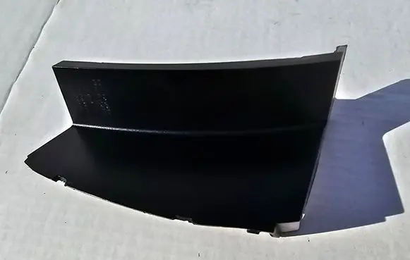KIA Sportage Rear/tail light trim molding 92402D9