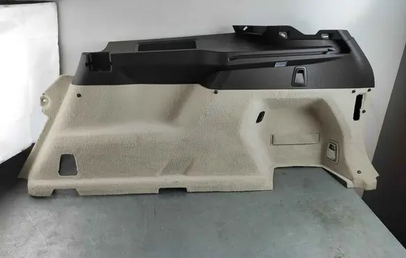 Volvo XC90 Trunk/boot lower side trim panel 39825779