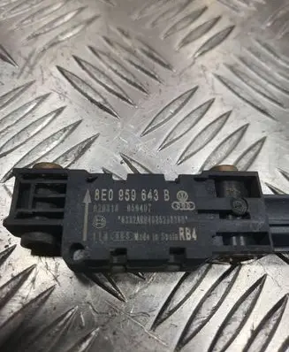 Audi A4 S4 B7 8E 8H Airbag deployment crash/impact sensor 8E0959643B