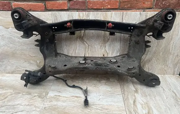 Maserati Ghibli Rear subframe 06700077310 670007731