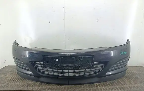 Opel Astra H Front bumper 