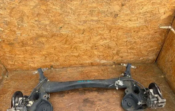 Peugeot 3008 II Rear beam