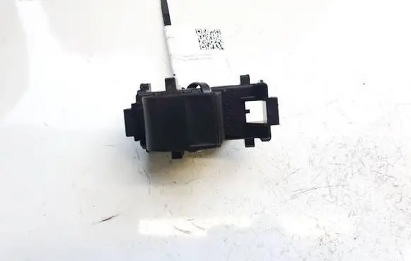 Toyota Auris 150 Electric window control switch 