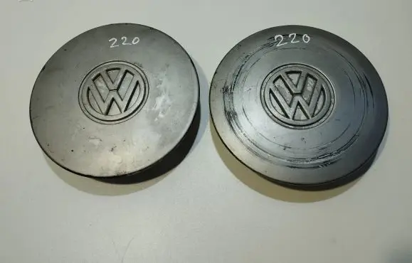 Volkswagen Golf III Original wheel cap 1H0601149 1H06011149H