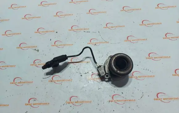 Opel Insignia A clutch release bearing 55563647 55563644 1008GB