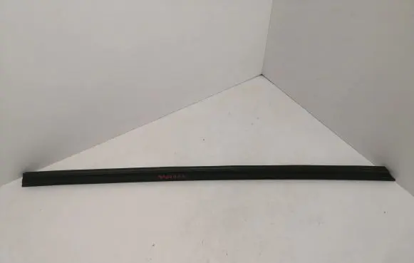 Jaguar I-Pace Front door glass trim molding J9D321435A