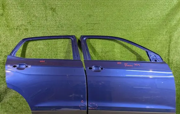 Volkswagen T-Cross Rear door 
