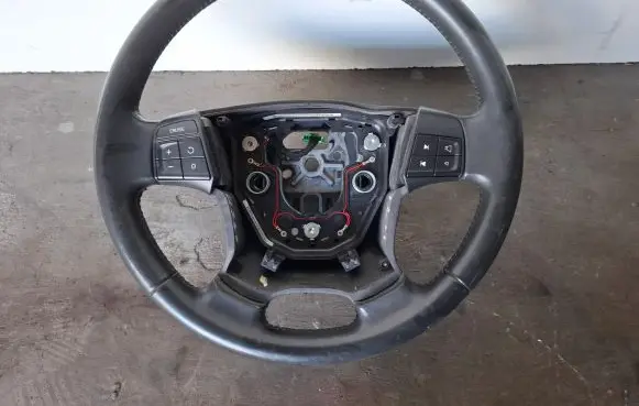 Volvo XC70 Steering wheel