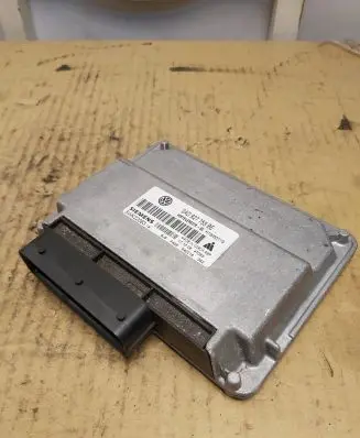 Volkswagen Touareg I Engine control unit/module 0AD927755BE 5WK22063