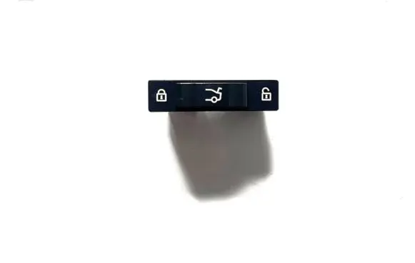 BMW 7 F01 F02 F03 F04 Tailgate/boot open switch button 61318379766 8379766