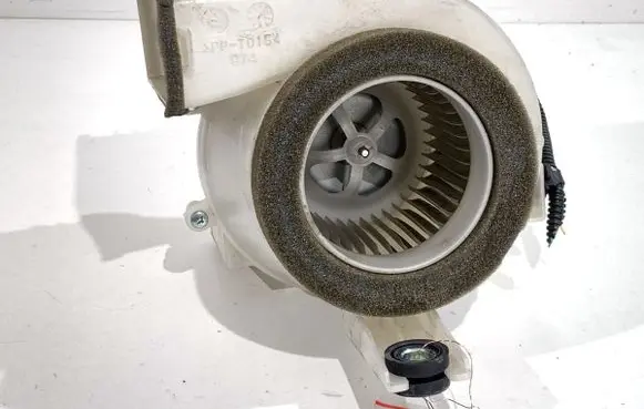 Toyota Auris E180 Heater fan/blower G923012010