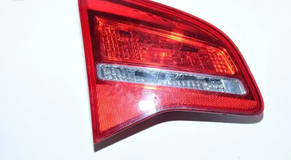 Opel Meriva B Tailgate rear/tail lights 21629003