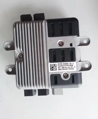Tesla Model X Other control units/modules 104282900F