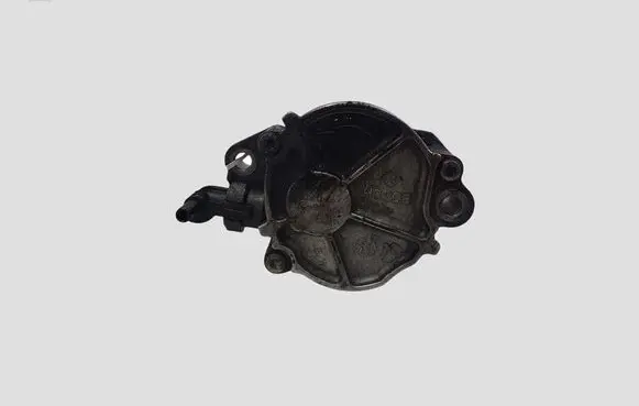 Peugeot 308 Vacuum pump D1562B