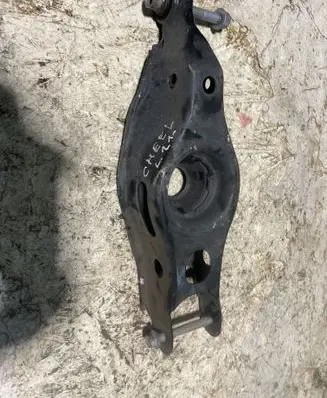 Dodge Challenger Rear control arm