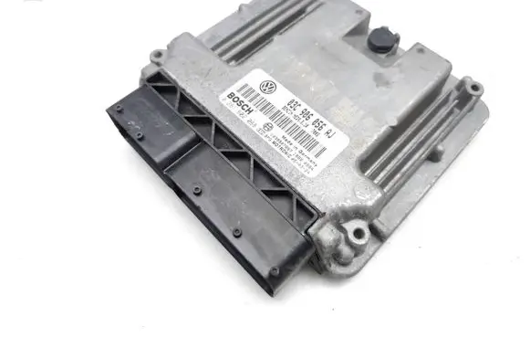 Volkswagen Golf V Engine control unit/module 03C906056AJ 0261S02068
