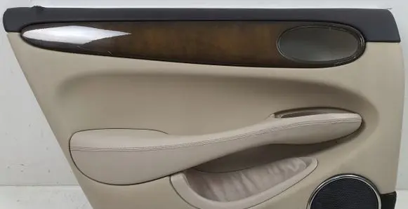Jaguar XJ X308 Rear door card panel trim GNC3029A