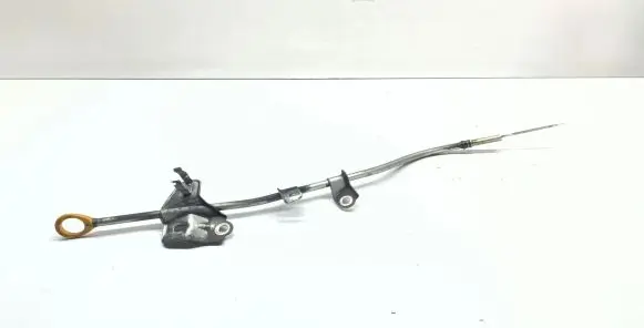 Toyota RAV 4 (XA30) Oil level dip stick 