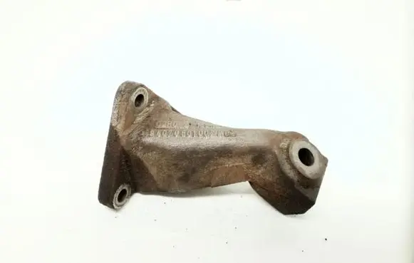 Volkswagen II LT Engine mounting bracket 94070601002403