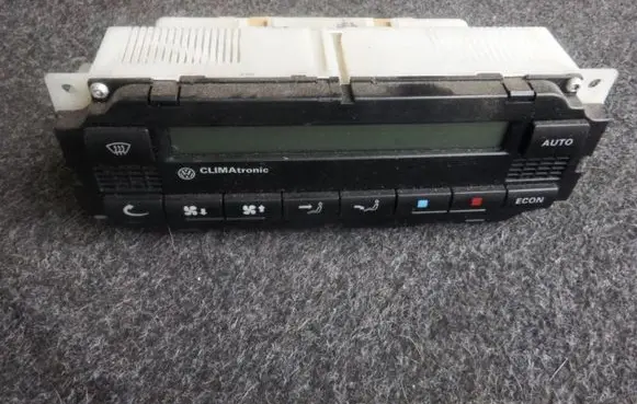 Volkswagen PASSAT B5 Climate control unit 3B1907044A 3B1907044C