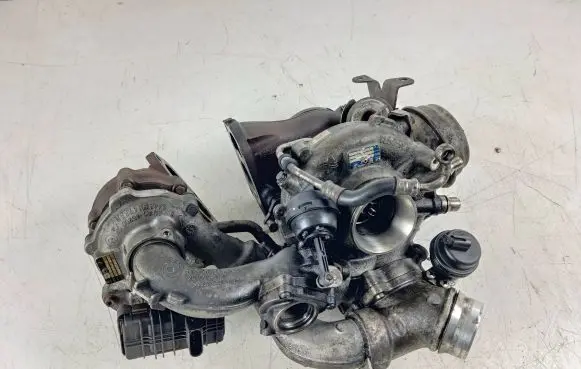 BMW 5 F10 F11 Turbo 8508091 8508092
