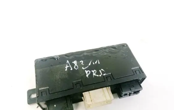 BMW 5 E39 Comfort/convenience module 613583787739 61.35-8378773.9