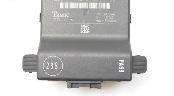 Volkswagen Golf V Other control units/modules 1K0907530F
