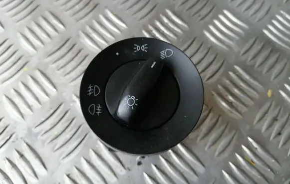 Porsche Cayenne (9PA) Light switch 7L5941531B