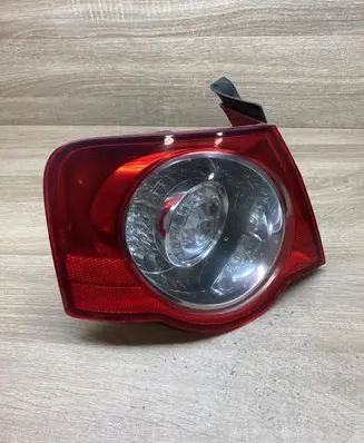 Volkswagen PASSAT B6 Rear/tail lights 3C5945095H