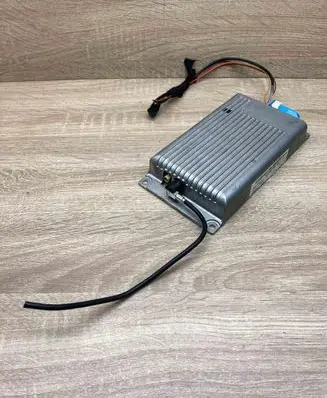 BMW 3 E92 E93 Bluetooth control unit module 9200822 10099110 WithPlug