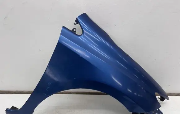 Toyota Auris E180 Fender 