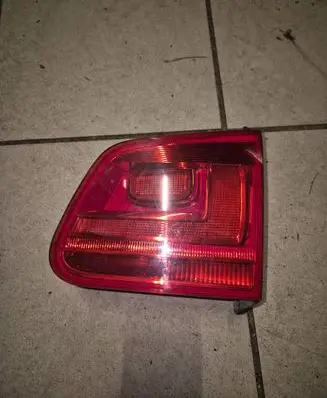 Volkswagen Tiguan Tailgate rear/tail lights 178957