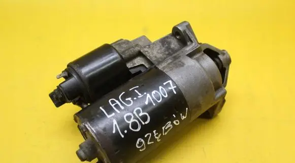 Renault Laguna I Starter motor