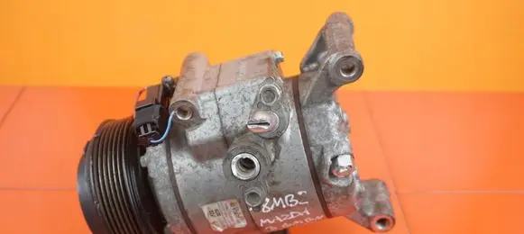 Mazda 3 II Air conditioning (A/C) compressor (pump) F500JUBCA05 18MB2
