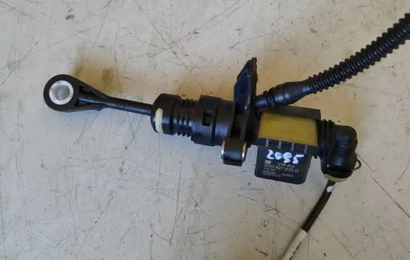 Skoda Scala Clutch slave cylinder 2Q0721388