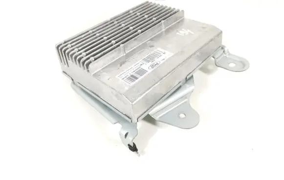 Ford Mustang VI Sound amplifier HR3Z-18B849-AA FR3T-18T806-BL