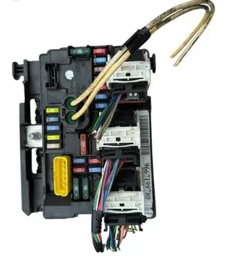 Citroen DS3 BSM Control unit 9667199780