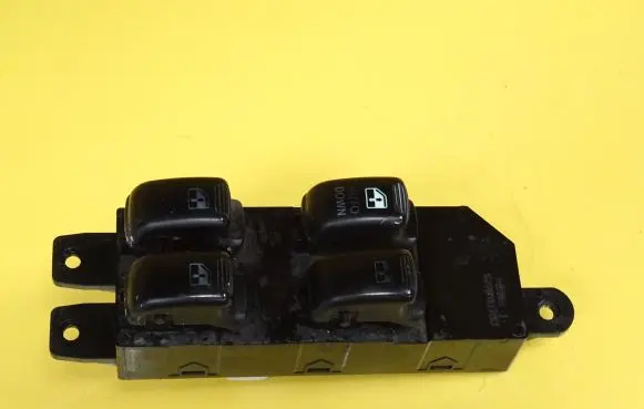 Hyundai Santa Fe Electric window control switch 621W03780