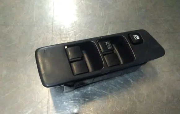 Subaru Forester SF Electric window control switch