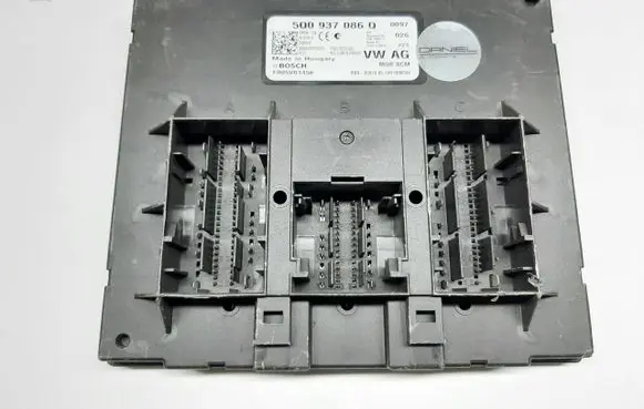 Volkswagen PASSAT B8 Comfort/convenience module 5Q0937086Q