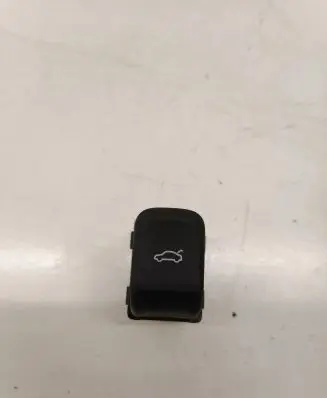 Audi Q2 - Tailgate opening switch 8V0959831