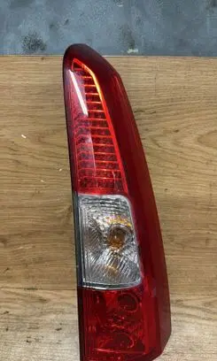 Volvo V70 Rear/tail lights 160986