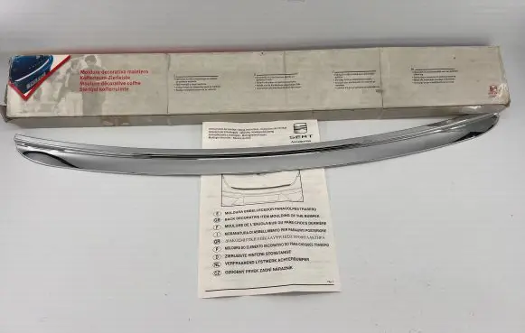 Seat Toledo III (5P) Trunk/boot sill cover protection 5P5071360