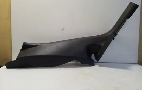 Audi Q3 8U Rear seat side bottom trim 8U0867767