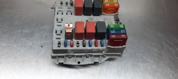 Fiat Punto (188) Central body control module 46760251