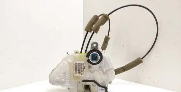 Honda Civic Front door lock 72111SMG