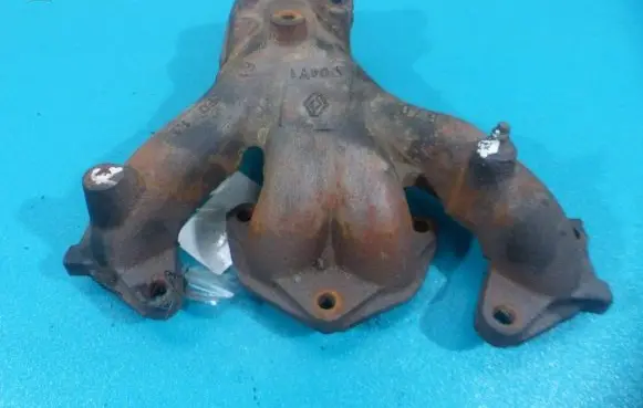 Exhaust manifold